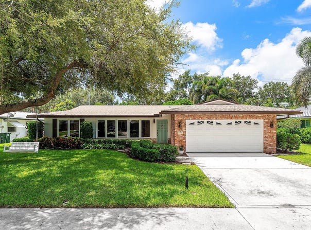 1390 NW 4th Street, Boca Raton, FL 33486