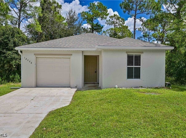 12328 Hindle Avenue, Punta Gorda, FL 33955
