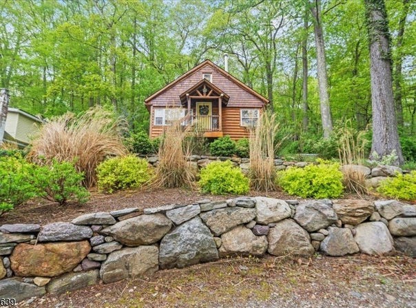 69 Terra Cotta Rd, West Milford Twp., NJ 07421-2950