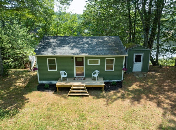 36 Nob Hill Road, Newcastle, ME 04553