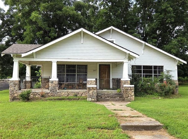 207 E Cedar Street, Calvin, OK 74531