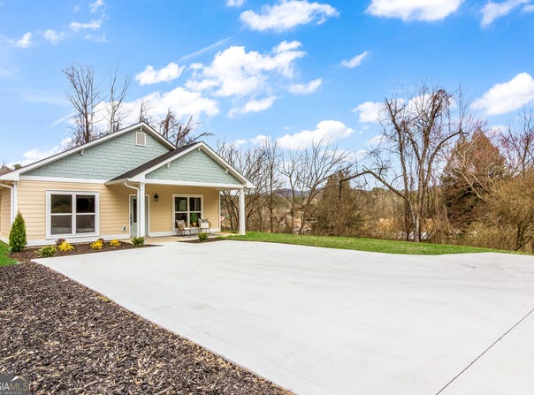 135 Hill, East Ellijay, GA 30540