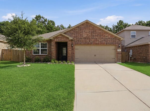 7707 Boulder Sunstone Lane, Conroe, TX 77304