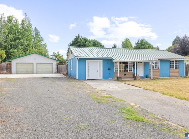 32 N Evergreen Place, Sequim, WA 98382