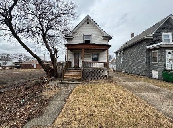 611 S 13th Avenue, Maywood, IL 60153