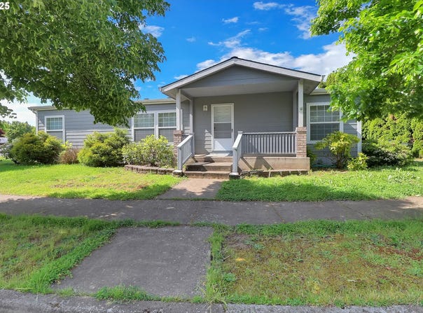 1308 BRAMBLEWOOD LN, Eugene, OR 97404