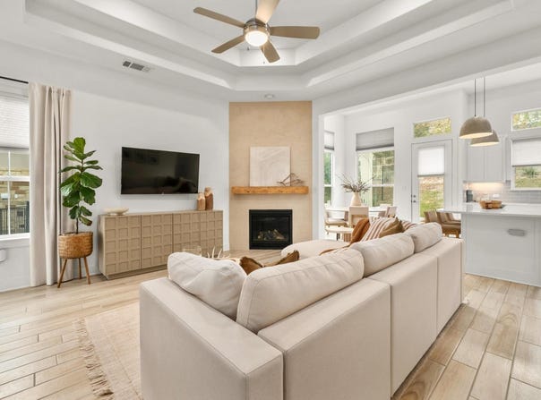 115 Beneteau Dr, Austin, TX 78738