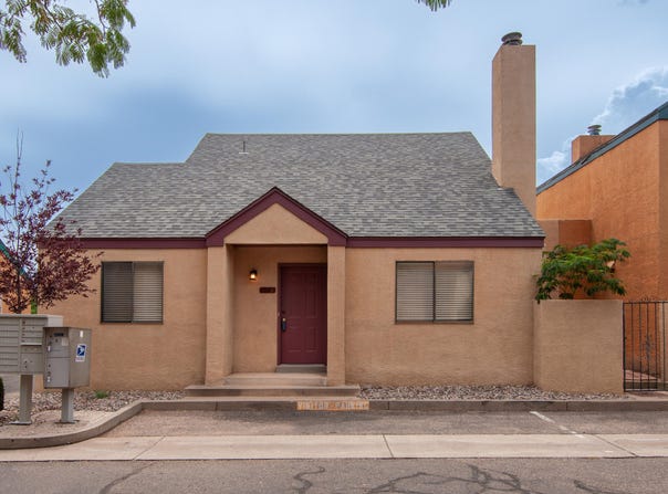 1517 GEORGENE Drive NE, Albuquerque, NM 87112