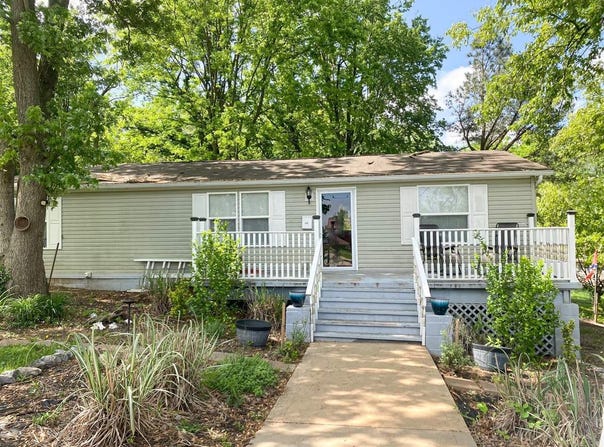 115 Jefferson Street, Central City, KY 42330