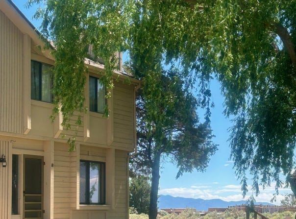 4 Reynolds Road #8, El Prado, NM 87529