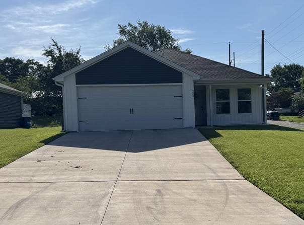 223 S Galena Avenue, Joplin, MO 64801