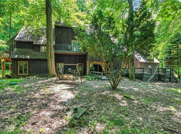 1915 Claus Road, Vermilion, OH 44089