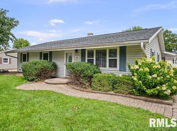 207 E 2ND Street, Coal Valley, IL 61240