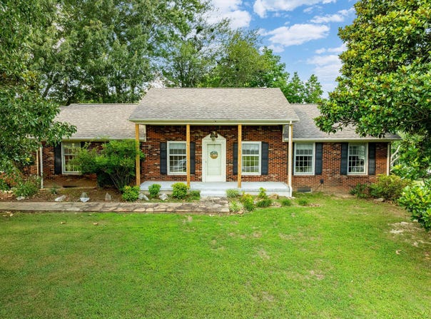 140 Damron Drive Drive, Monticello, KY 42633