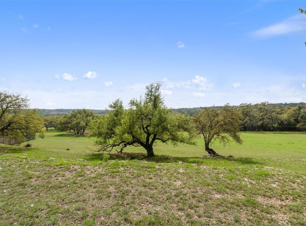 2910 La Ventana PKWY, Driftwood, TX 78619