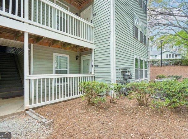 2071 Brian Way, Decatur, GA 30033