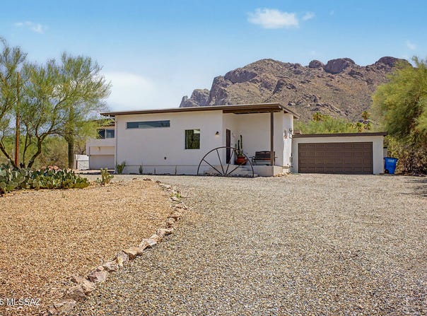 9140 N Shadow Mountain Drive, Oro Valley, AZ 85704