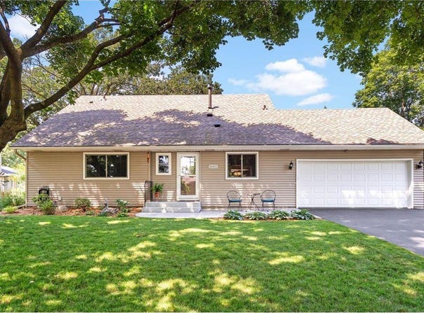 10315 Boundary Creek Terrace, Maple Grove, MN 55369