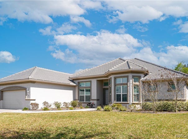 1027 N Hunt Club Drive, Hernando, FL 34442