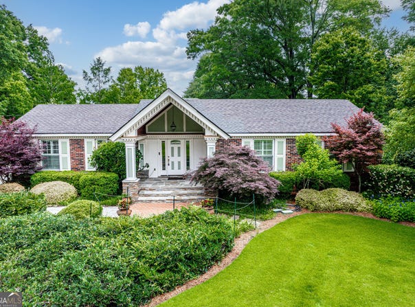 1033 Crawford, Madison, GA 30650