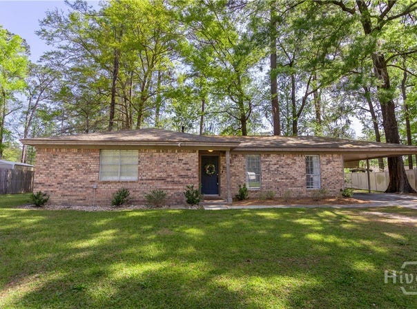 216 Pinecrest Place, Pooler, GA 31322