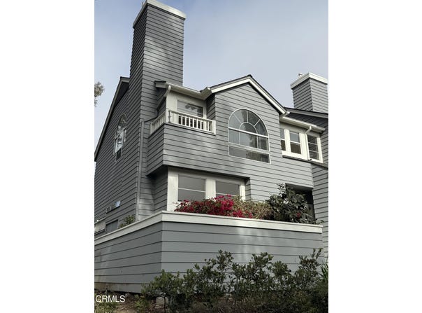 1011 Thomas Lane, Ventura, CA 93003