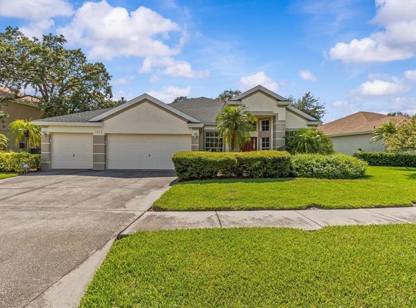 1852 LONGVIEW LANE, TARPON SPRINGS, FL 34689