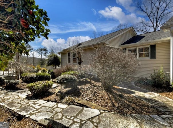 140 Woodland, Ellijay, GA 30540