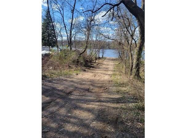 10855 Plumley Avenue NW, South Haven, MN 55382