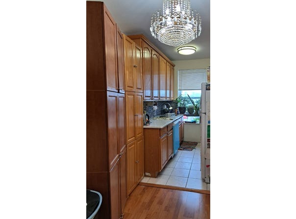 35-91 161 st, Flushing, NY 11358