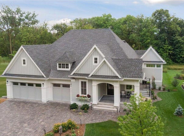 677 Shawnee Woods Road, Medina, MN 55340