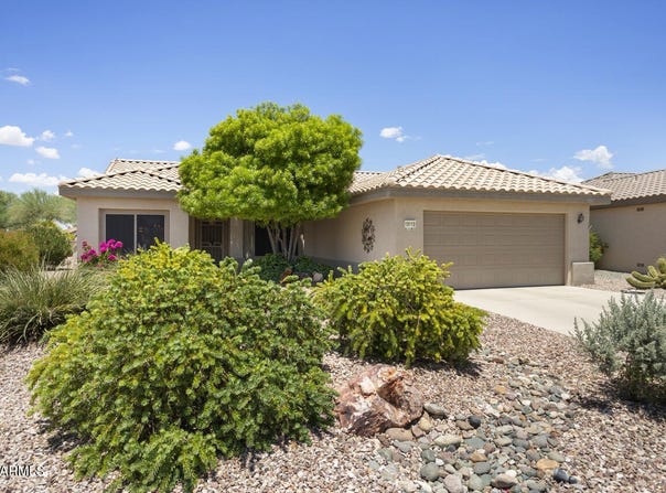 15112 W PINEHURST Lane, Surprise, AZ 85374