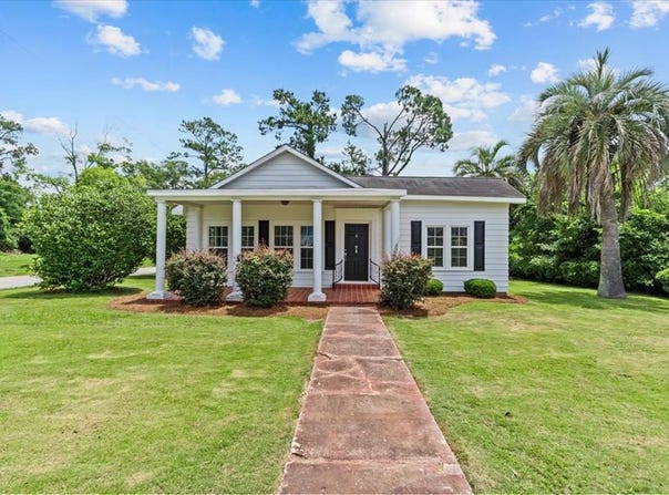 210 First St, Colquitt, GA 39837