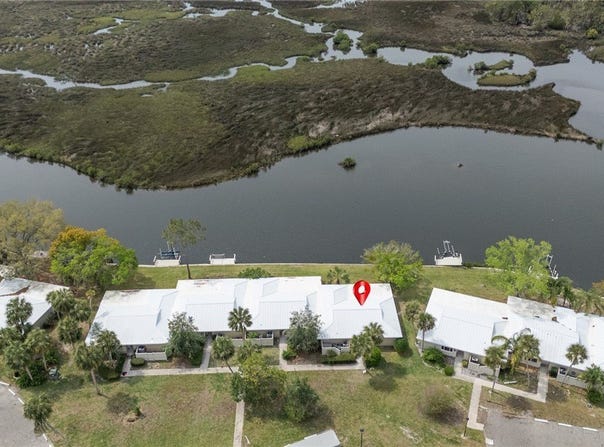 11568 W Bayshore Drive unit: 17, Crystal River, FL 34429