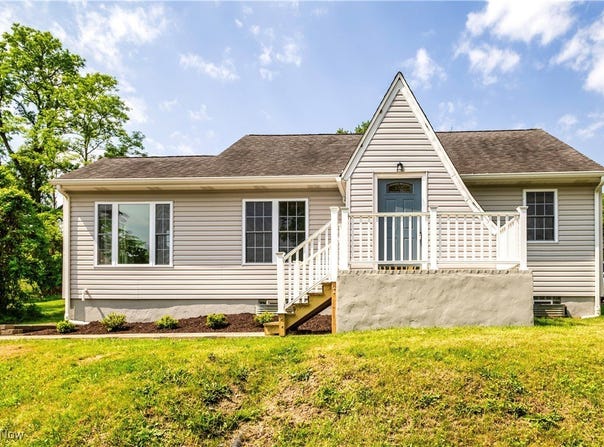 226 Cunningham Rear Lane, Steubenville, OH 43953