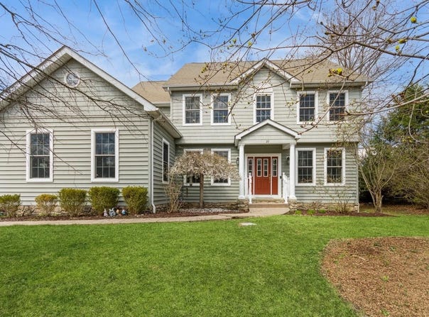 27 Victor Road, Beacon, NY 12508