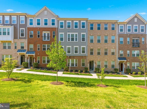 2731 PINEBROOK Road, LANDOVER, MD 20785