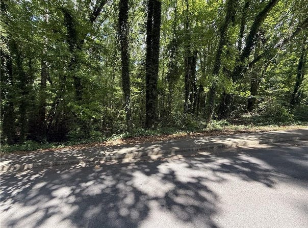 1402 Frontier Drive, Sugar Hill, GA 30518