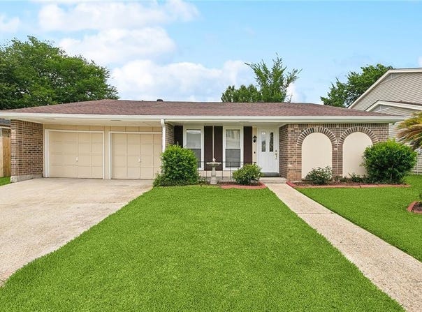 3820 TIMBERVIEW Lane, Harvey, LA 70058