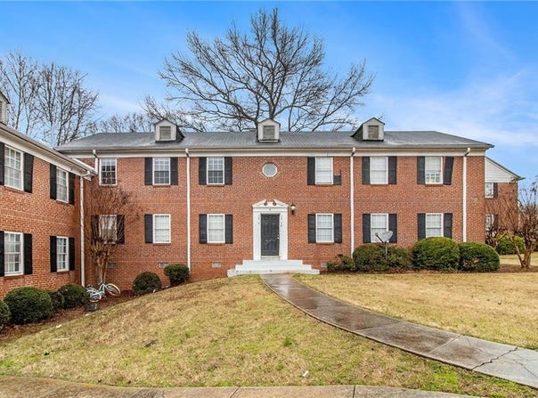2367 Cascade Road SW, Atlanta, GA 30311