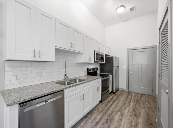 782 Riverfront Parkway, Chattanooga, TN 37402