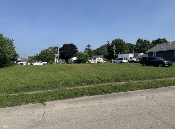 2220 Lincoln Street, Anderson, IN 46016