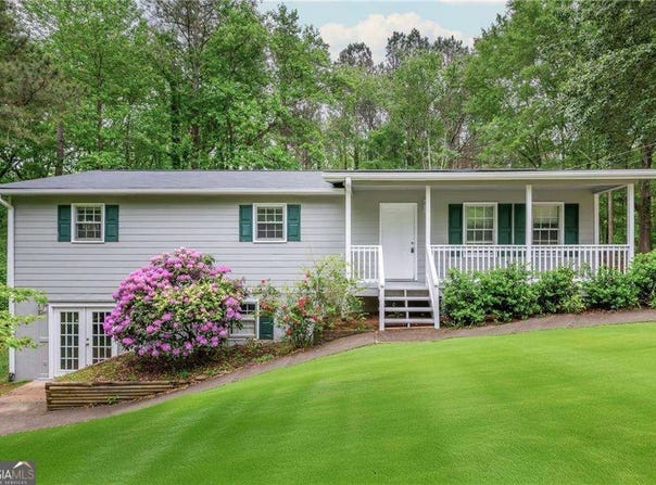 4855 Brownsville, Powder Springs, GA 30127