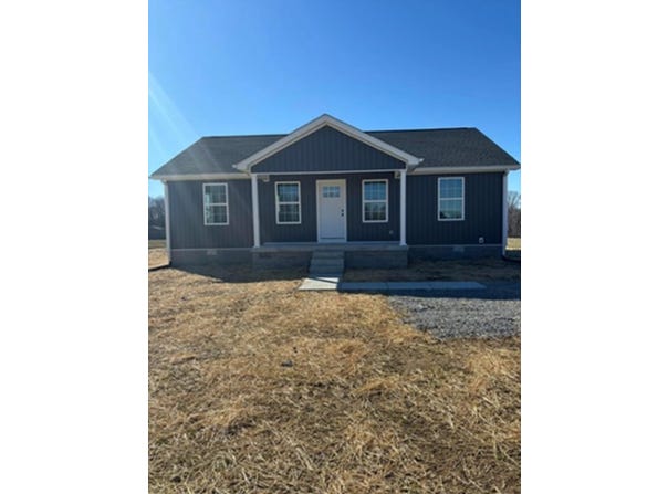 985 Union Chapel Road, Scottsville, KY 42164