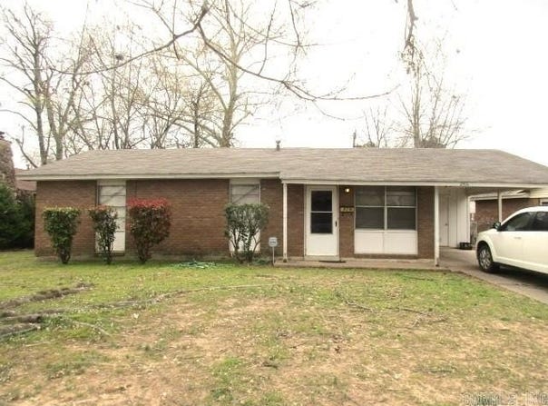 2713 Claremont Avenue, Pine Bluff, AR 71601
