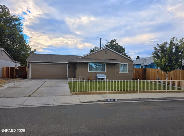 2181 Nelson Way, Sparks, NV 89431