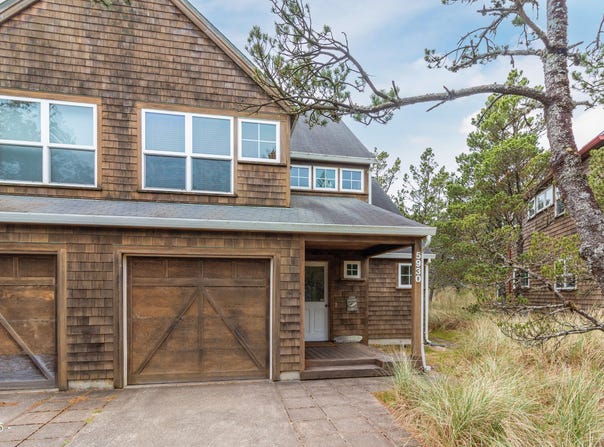 5930 Summerhouse Lane, Pacific City, OR 97135