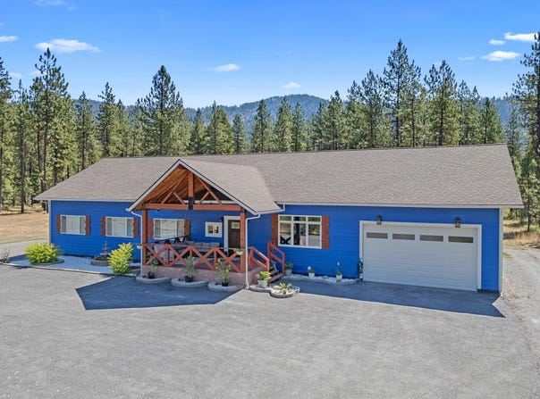 1196 SUNRISE WAY, EVANS, WA 99126