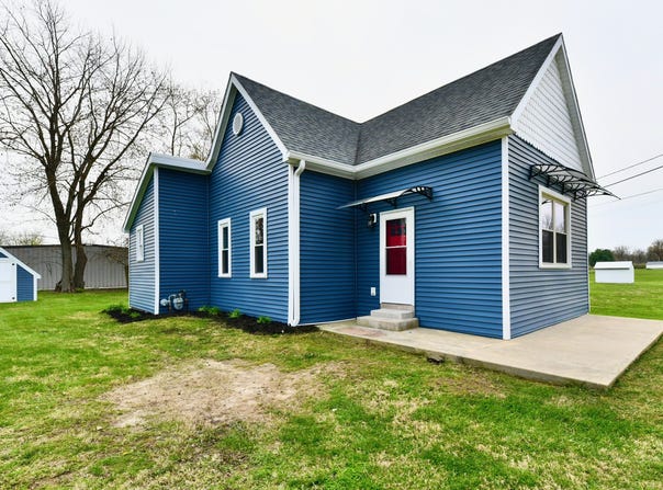 10880 N 23rd Street, Elwood, IN 46036