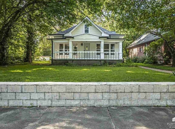 419 Kearney Street, Manhattan, KS 66502